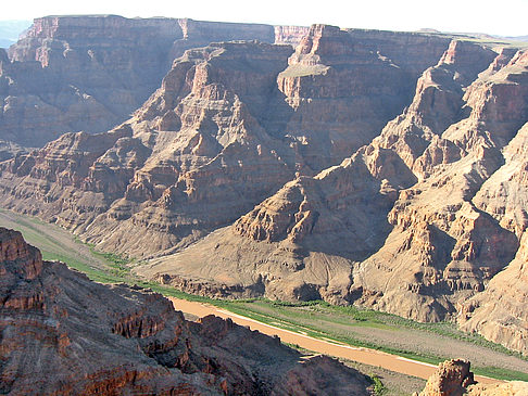 Foto Per Hubschrauber im Grand Canyon - 