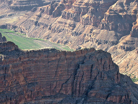 Per Hubschrauber im Grand Canyon